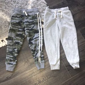 Bundle of 2 Pairs of Boys Children’s Place Pants